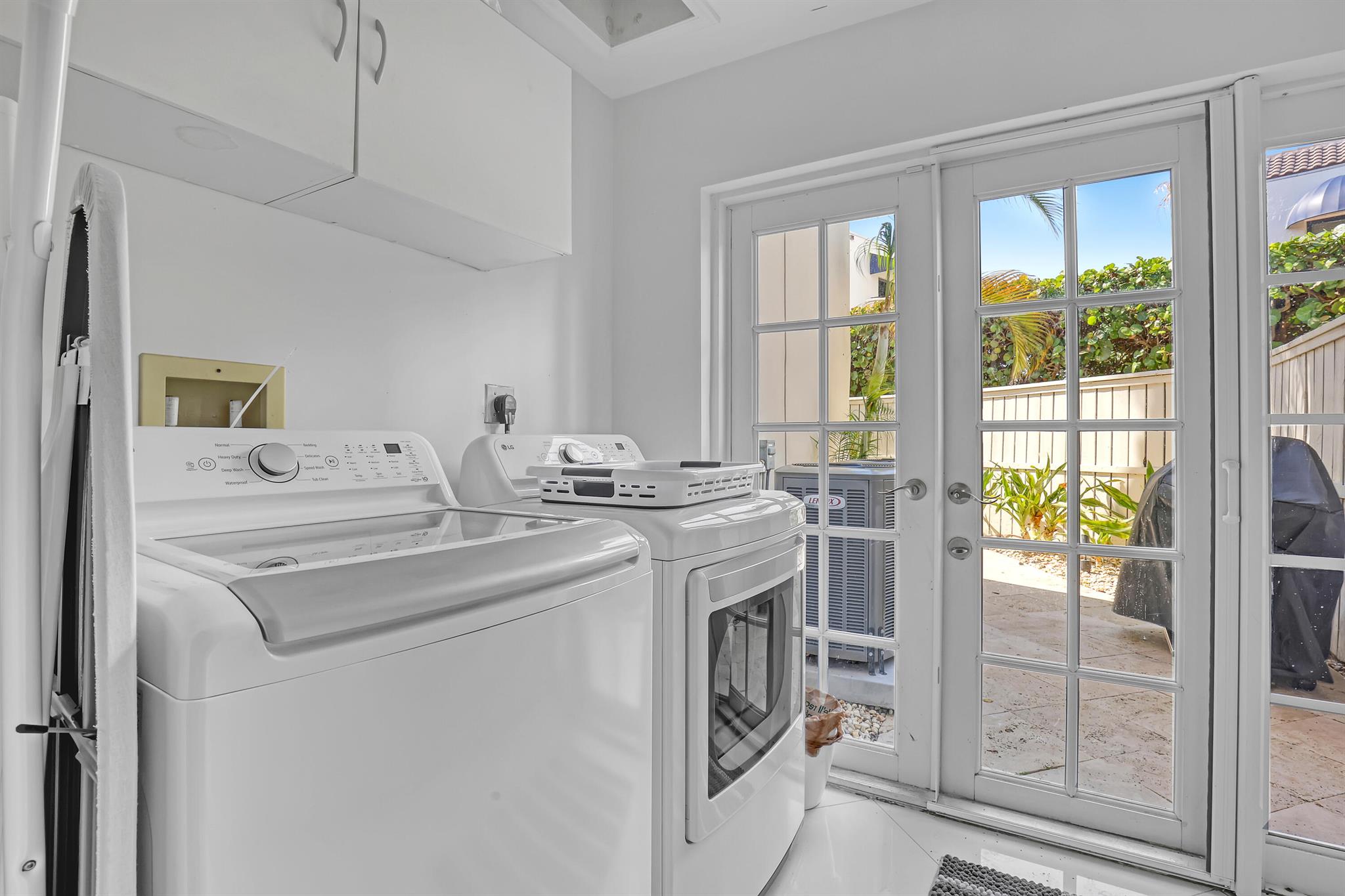 WEXFORD COURT - Residential Lease