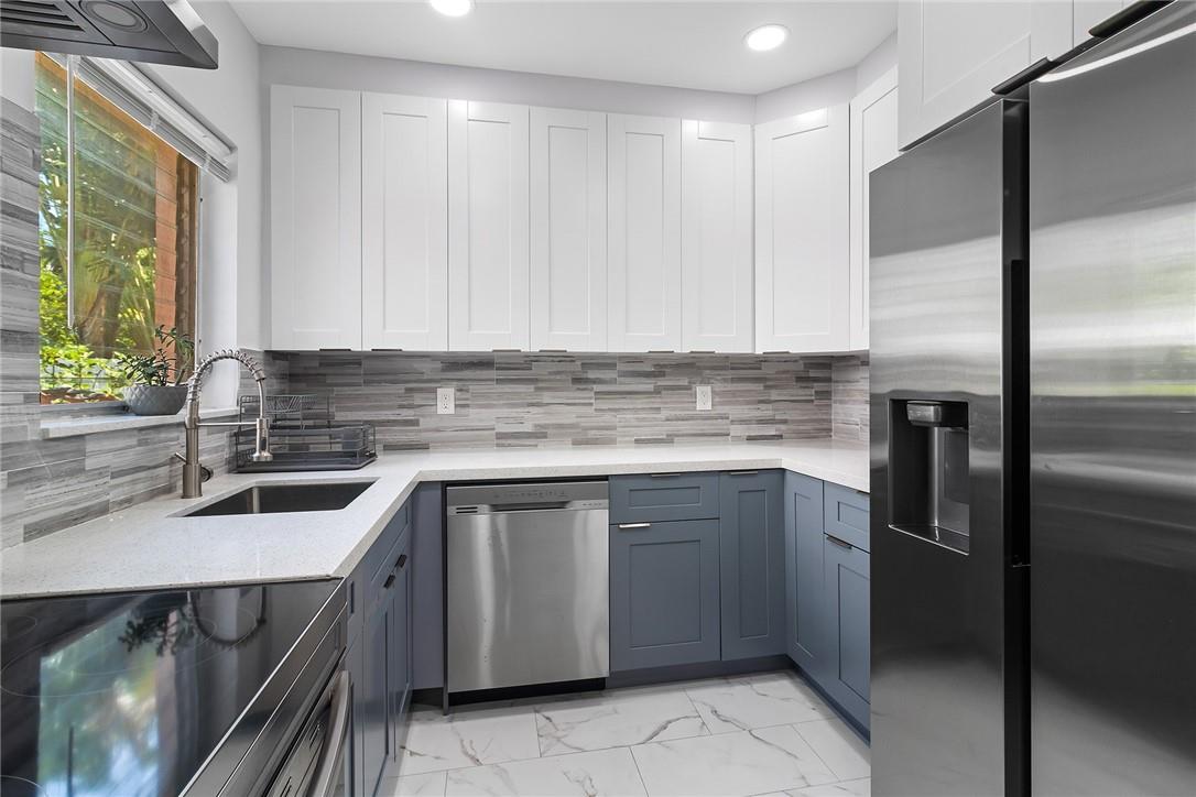 EDGEWOOD - Residential Lease