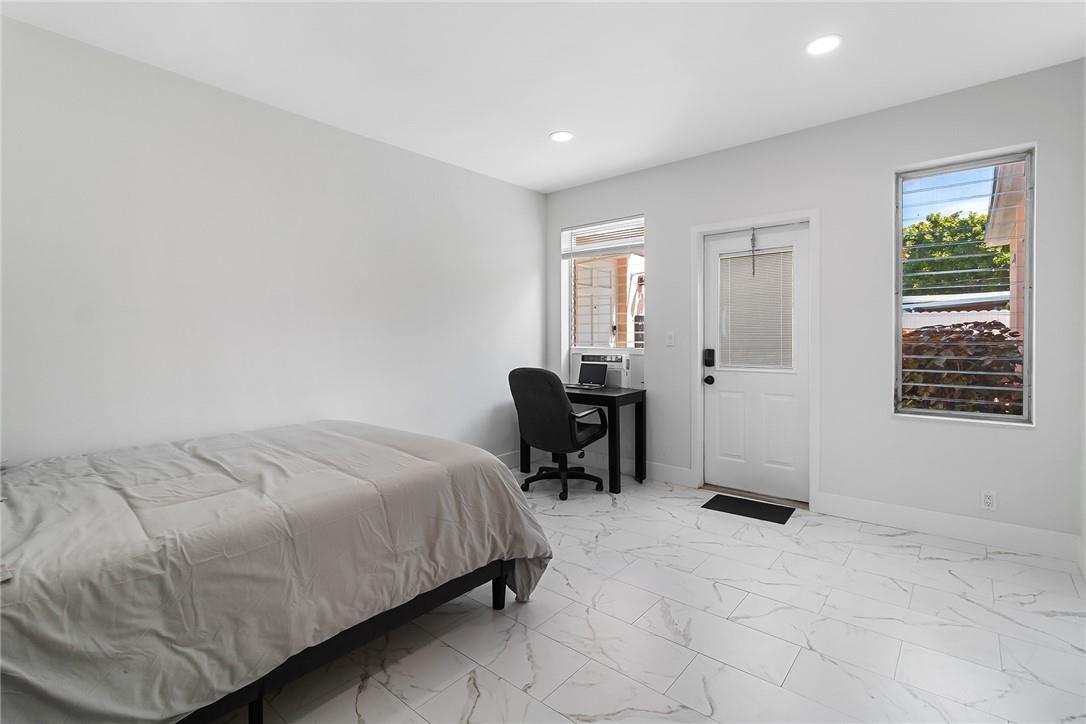 EDGEWOOD - Residential Lease