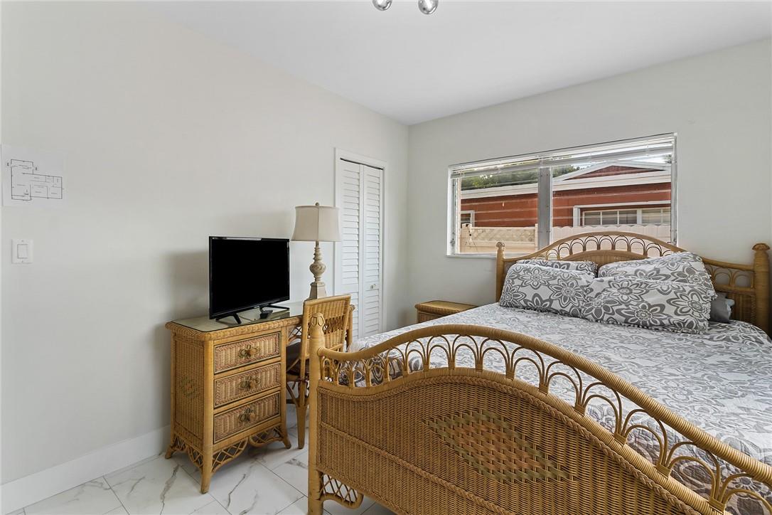 EDGEWOOD - Residential Lease