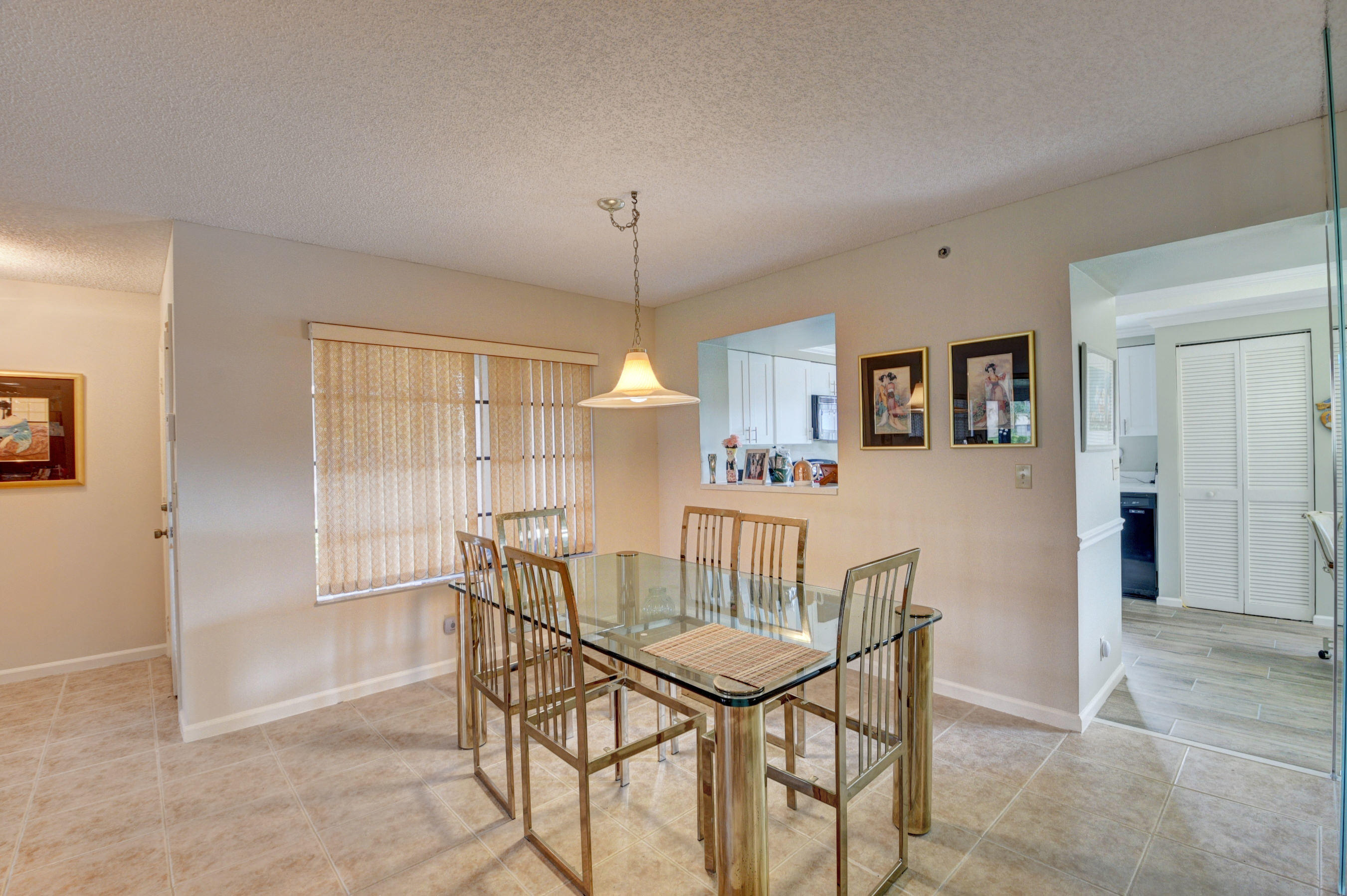 GLENEAGLES CONDO III - Residential Lease