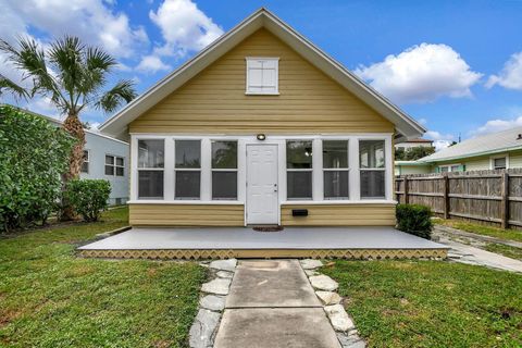 A home in Lake Worth Beach