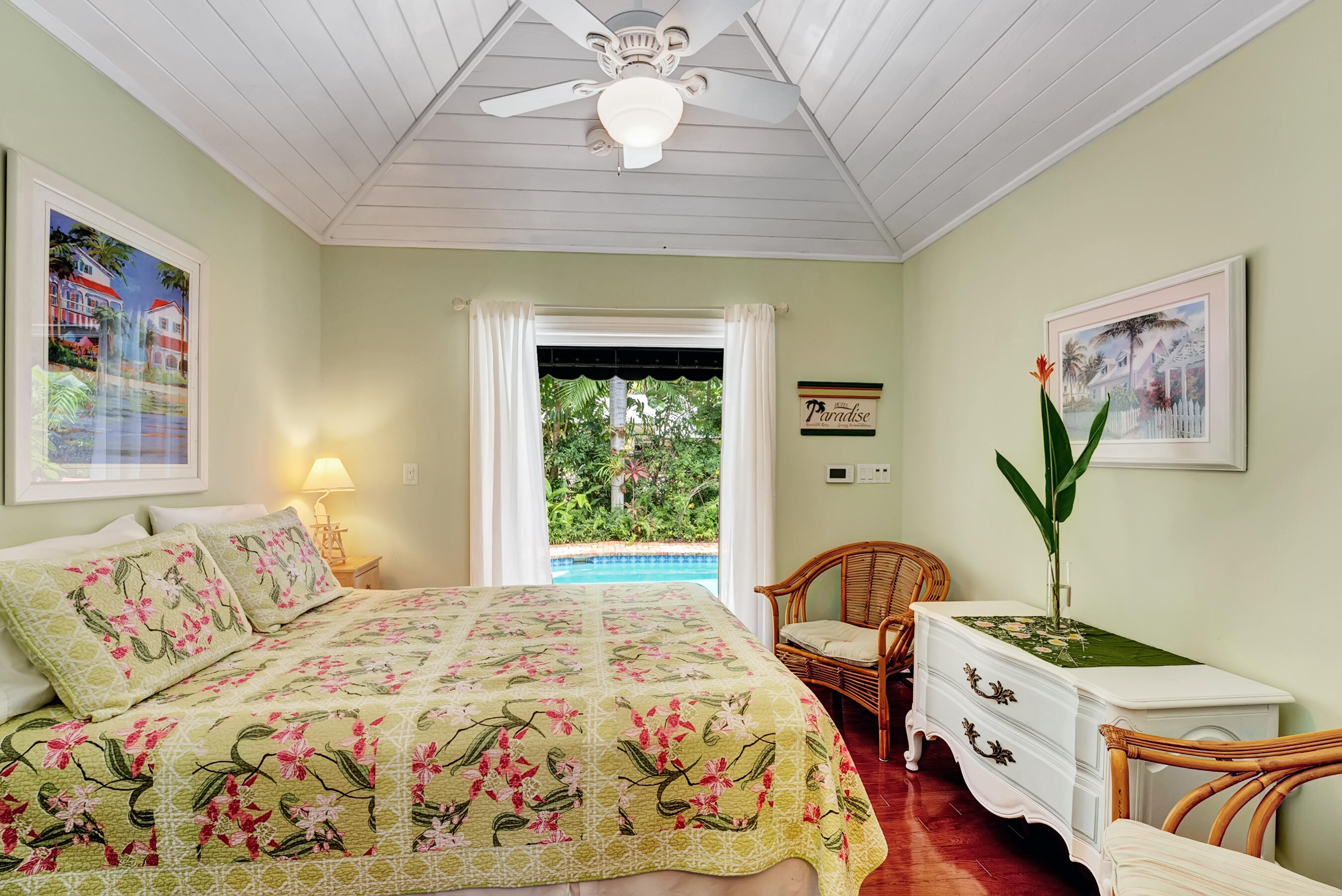 DELRAY TOWN OF - Residential Lease