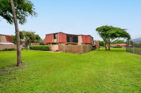 22940 Oxford Pl B Boca Raton FL 33433