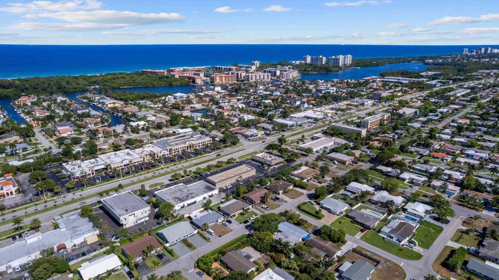 Photo of 3372 NE 5th Drive, Boca Raton, FL 33431 (MLS # B26061685)