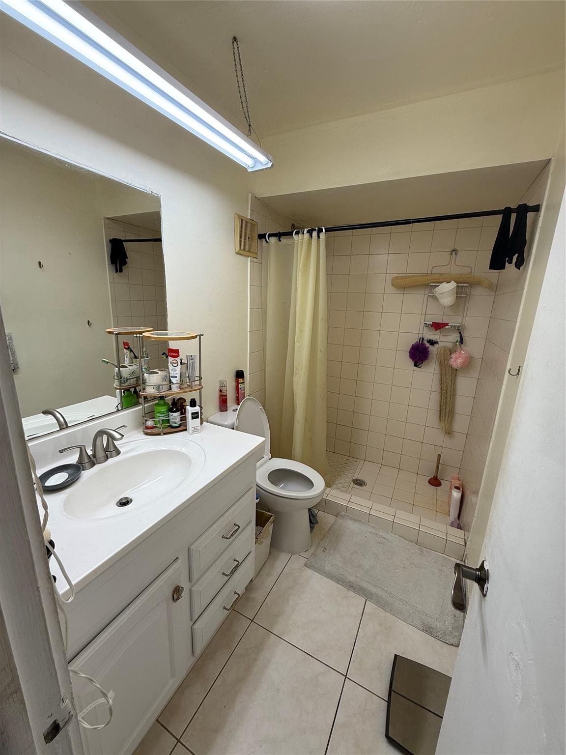 ARROWHEAD GOLF&TENNIS CLU - Residential