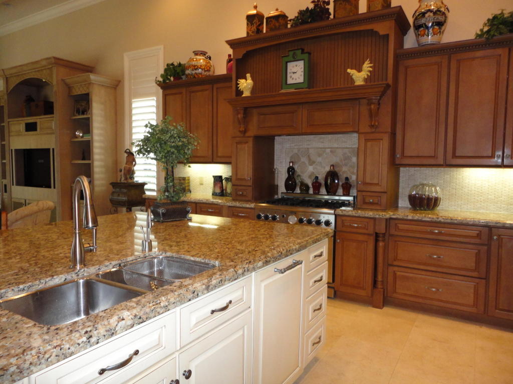 MEDALIST VILLAGE 1 - Residential