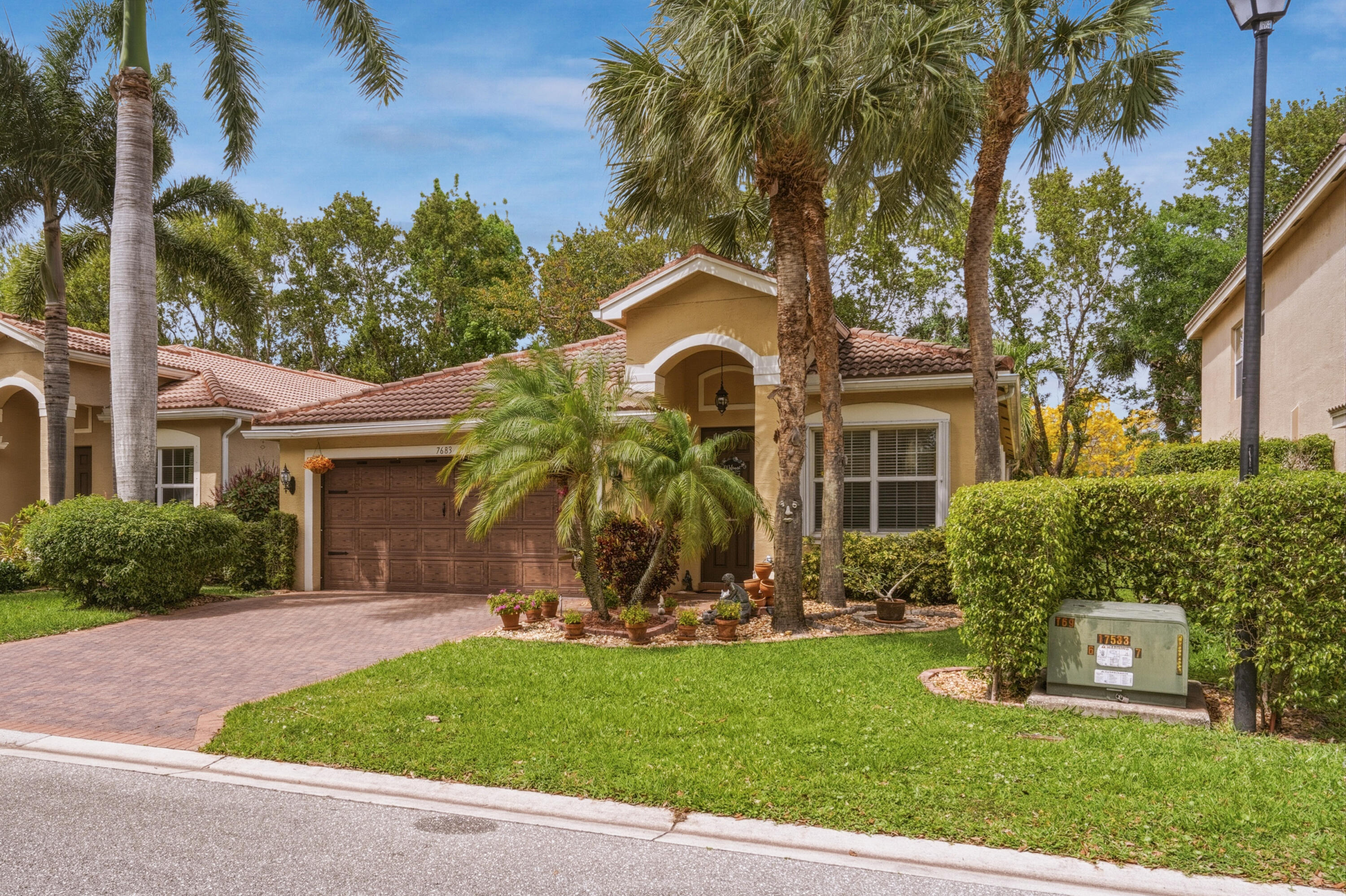 MINI ASSEMBLAGE PUD 7 - Residential