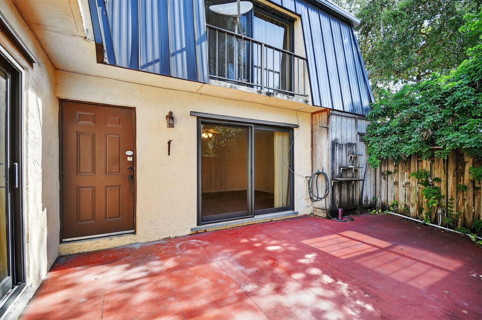 View photos, virtual tours, details... 2494 Waterside Drive 4c