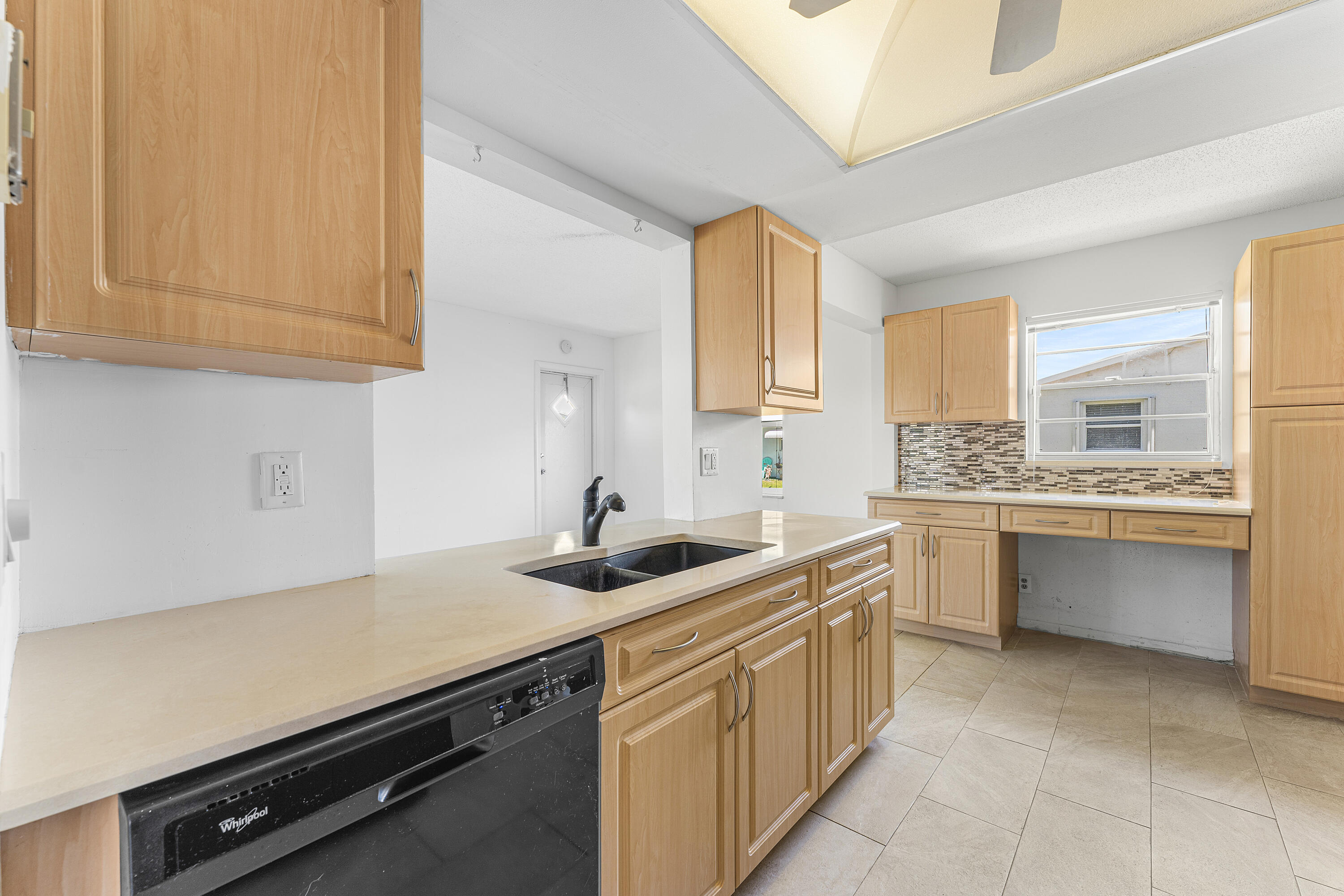 PALM BEACH LEISUREVILLE SEC 5A - Residential