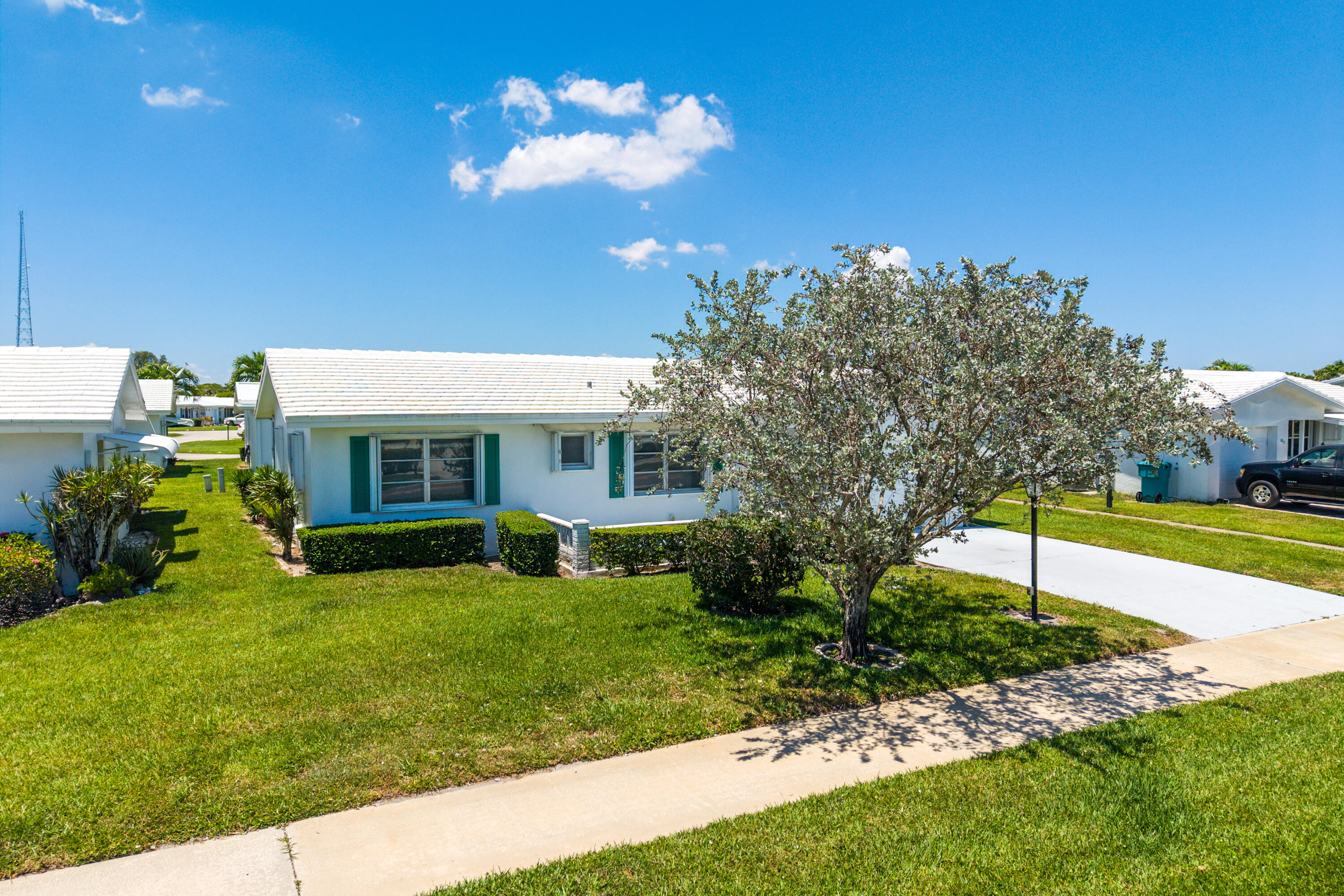 PALM BEACH LEISUREVILLE SEC 5A - Residential