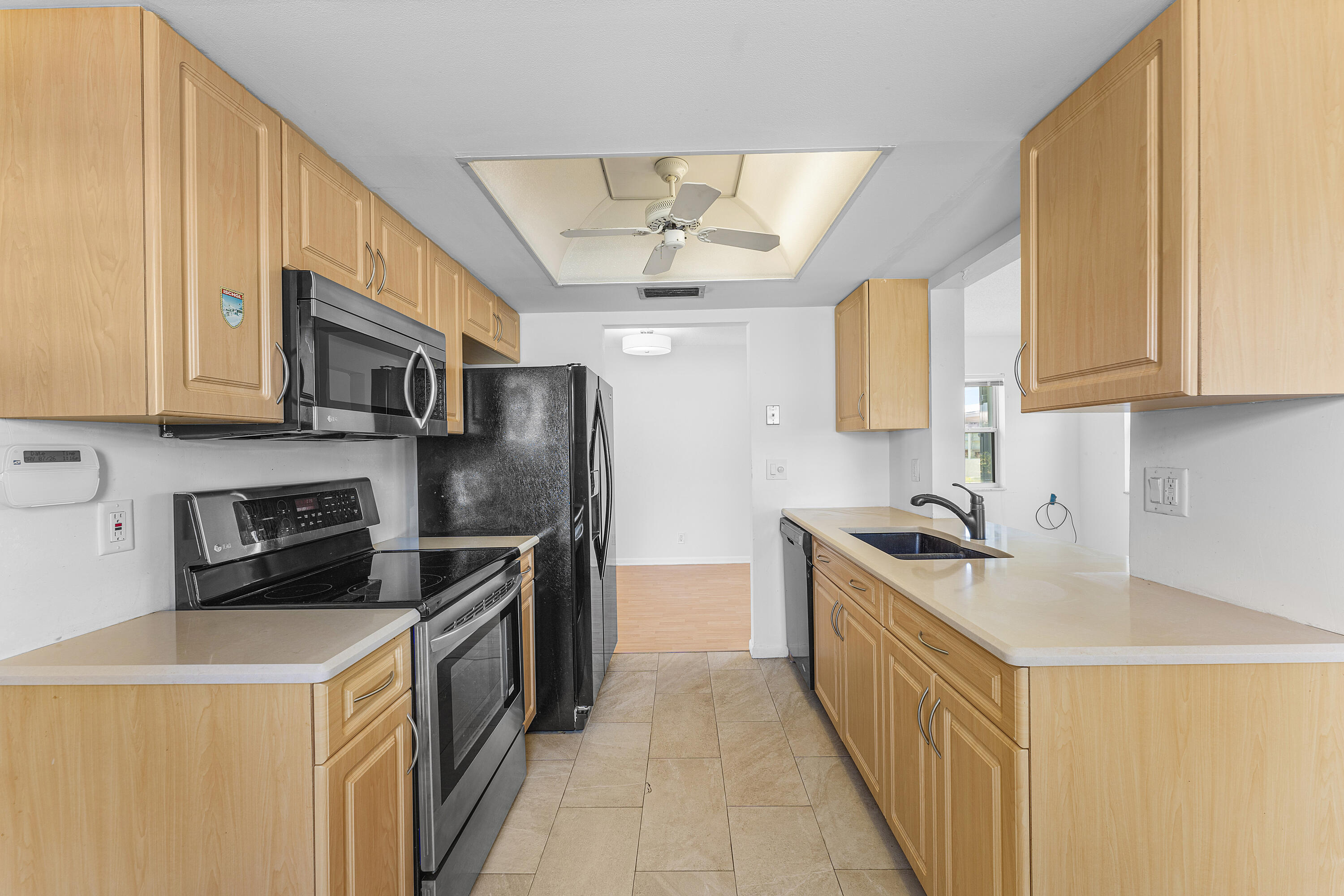 PALM BEACH LEISUREVILLE SEC 5A - Residential