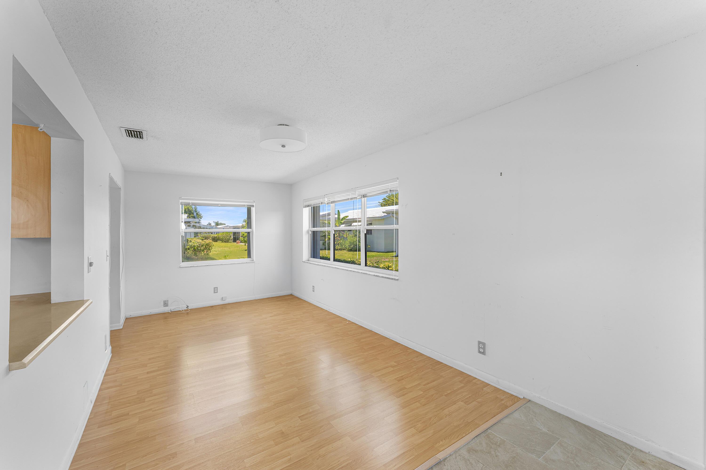 PALM BEACH LEISUREVILLE SEC 5A - Residential