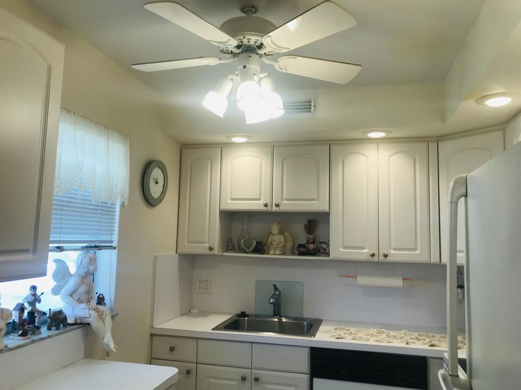 KINGS POINT TUSCANY CONDO - Residential