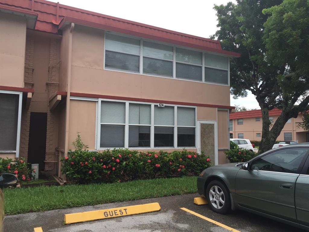 KINGS POINT TUSCANY CONDO - Residential