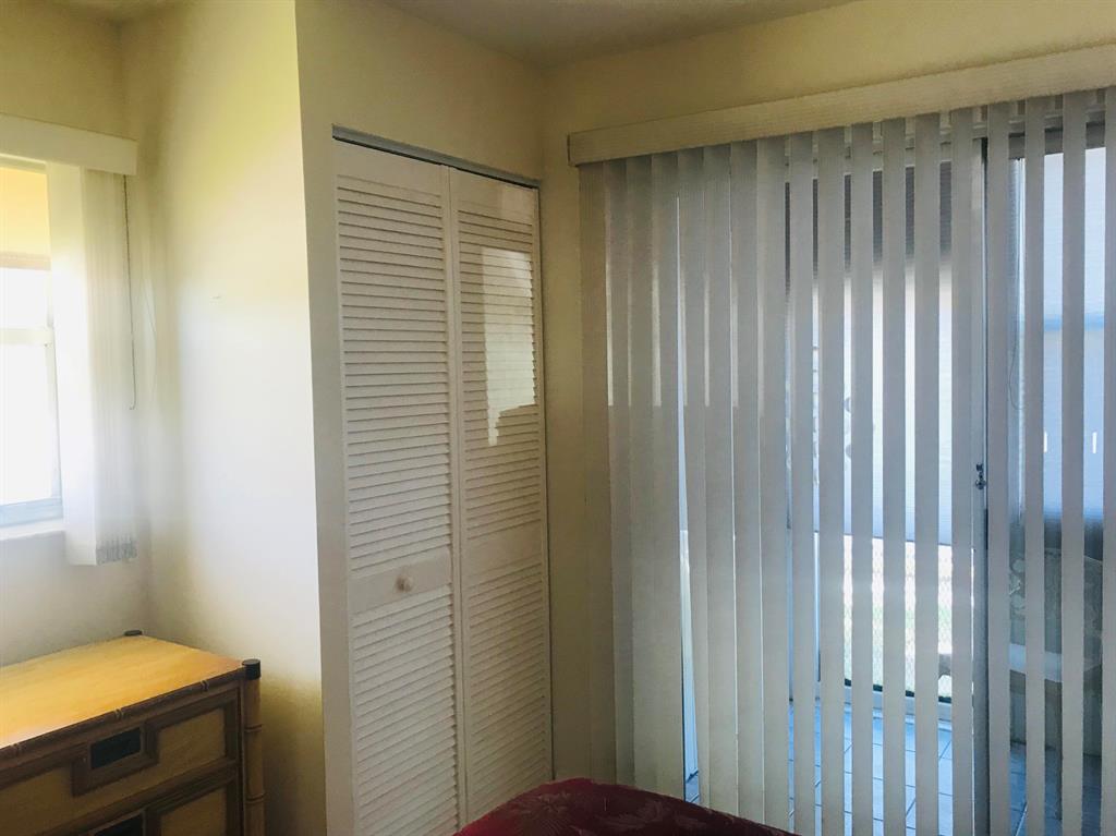 KINGS POINT TUSCANY CONDO - Residential