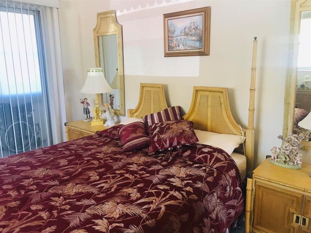 KINGS POINT TUSCANY CONDO - Residential