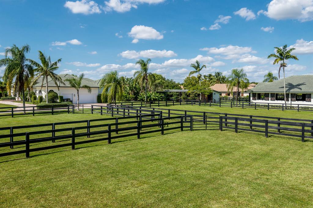 SADDLE TRAIL - Residential