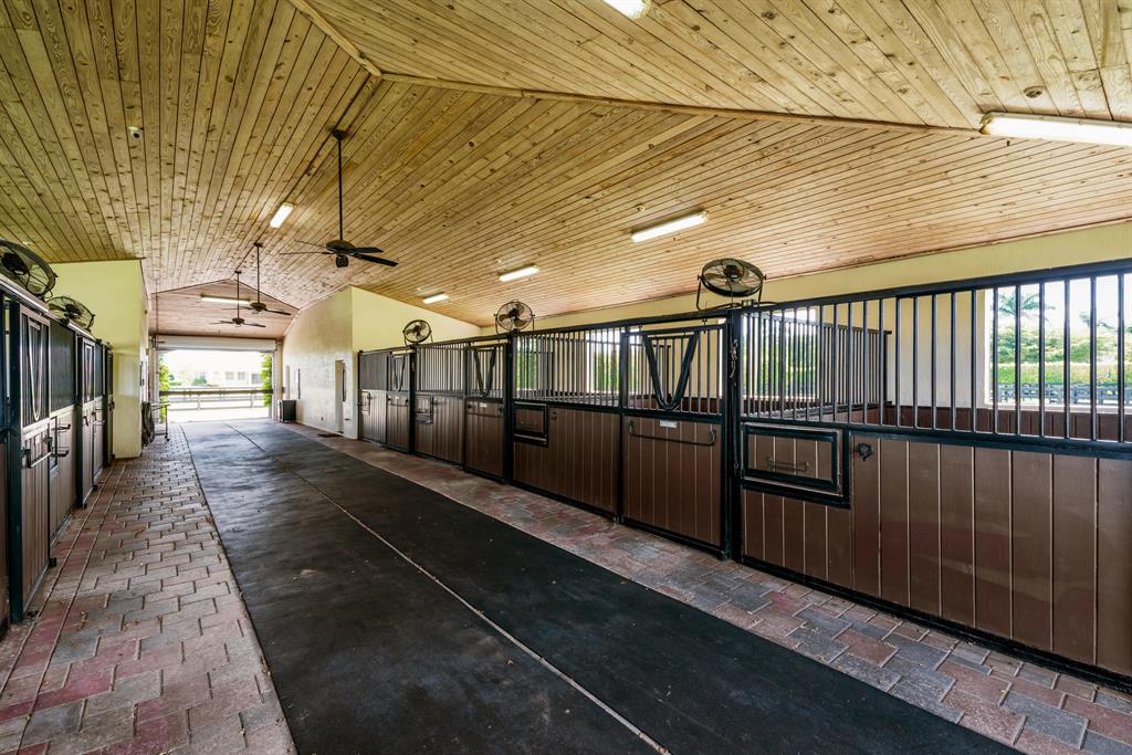 SADDLE TRAIL - Residential