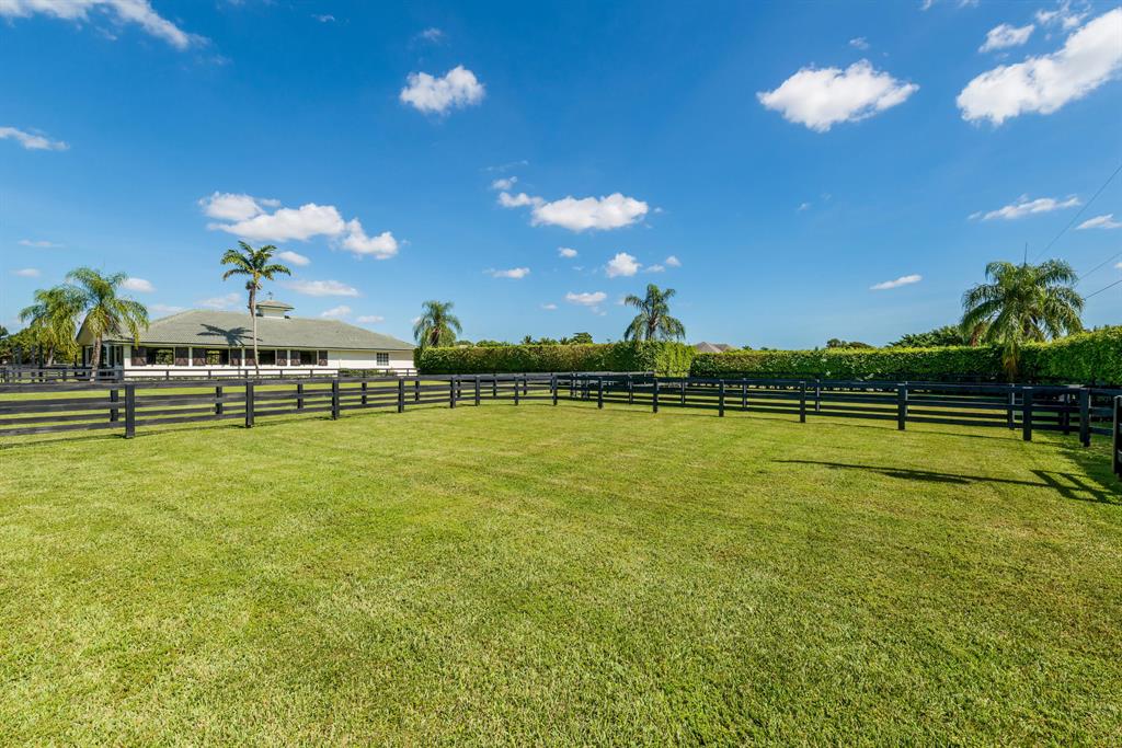 SADDLE TRAIL - Residential