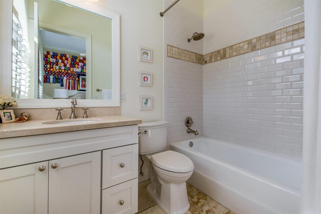 SADDLE TRAIL - Residential