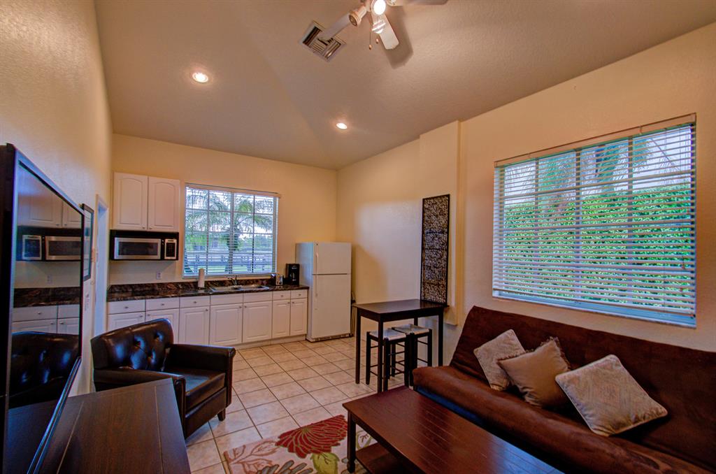 SADDLE TRAIL - Residential