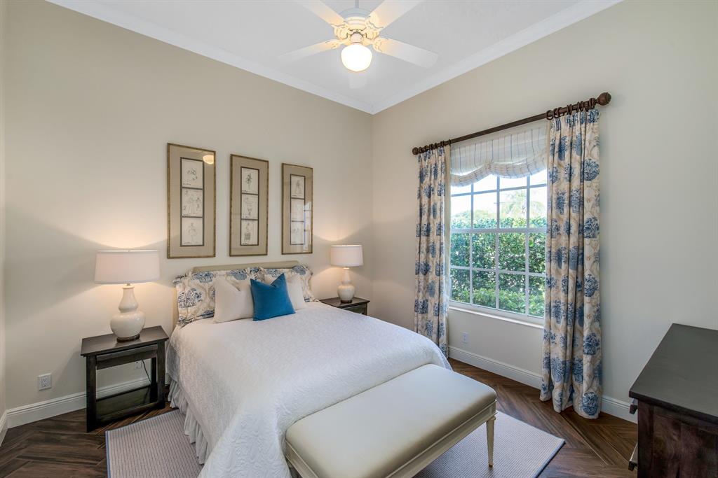 SADDLE TRAIL - Residential