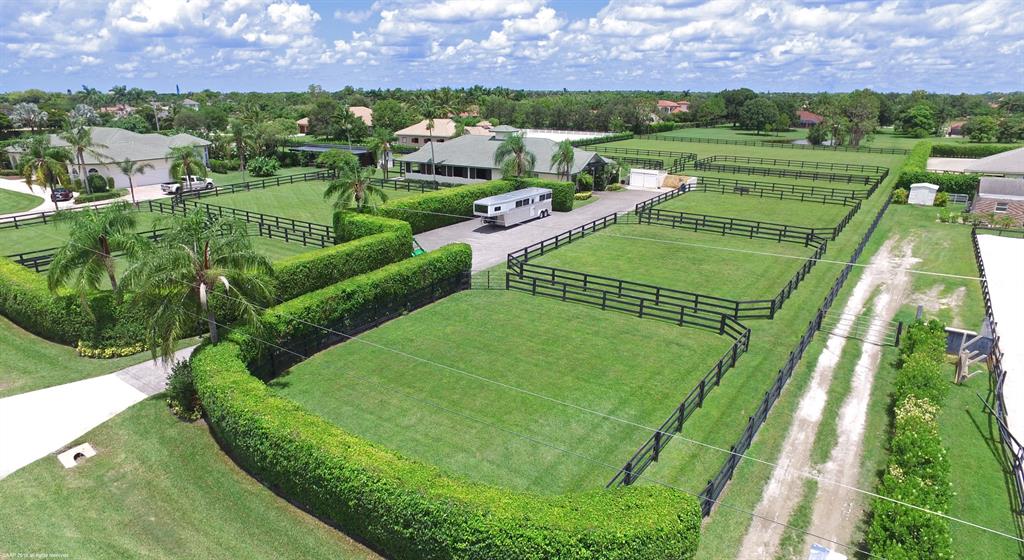 SADDLE TRAIL - Residential