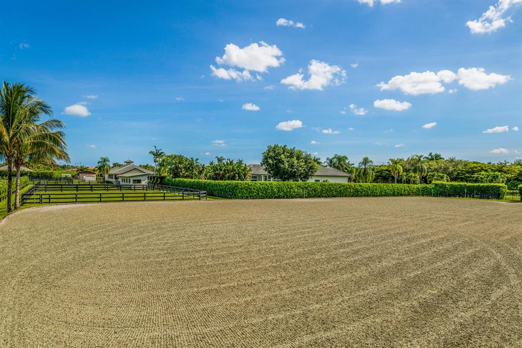 SADDLE TRAIL - Residential