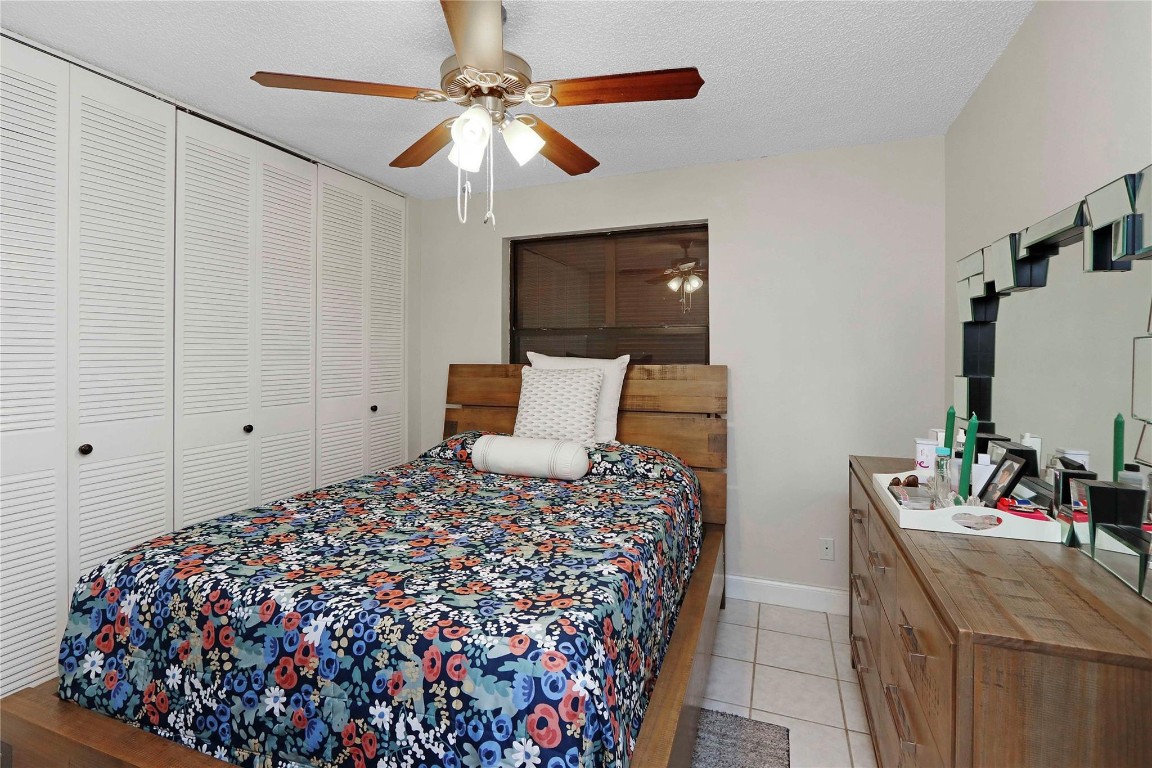 Villa Central - Residential