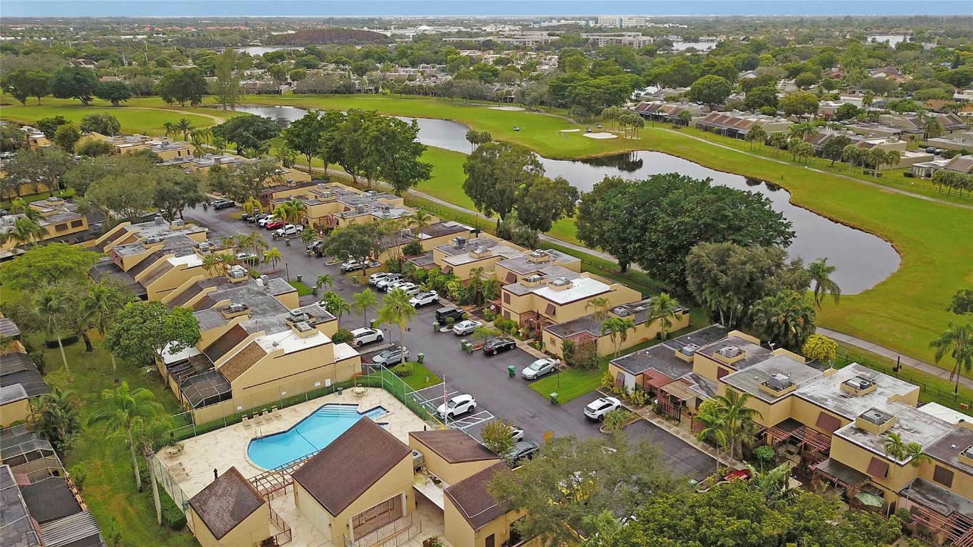 1640 W Golfview Drive