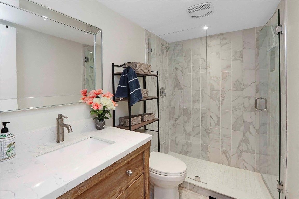 Villa Central - Residential