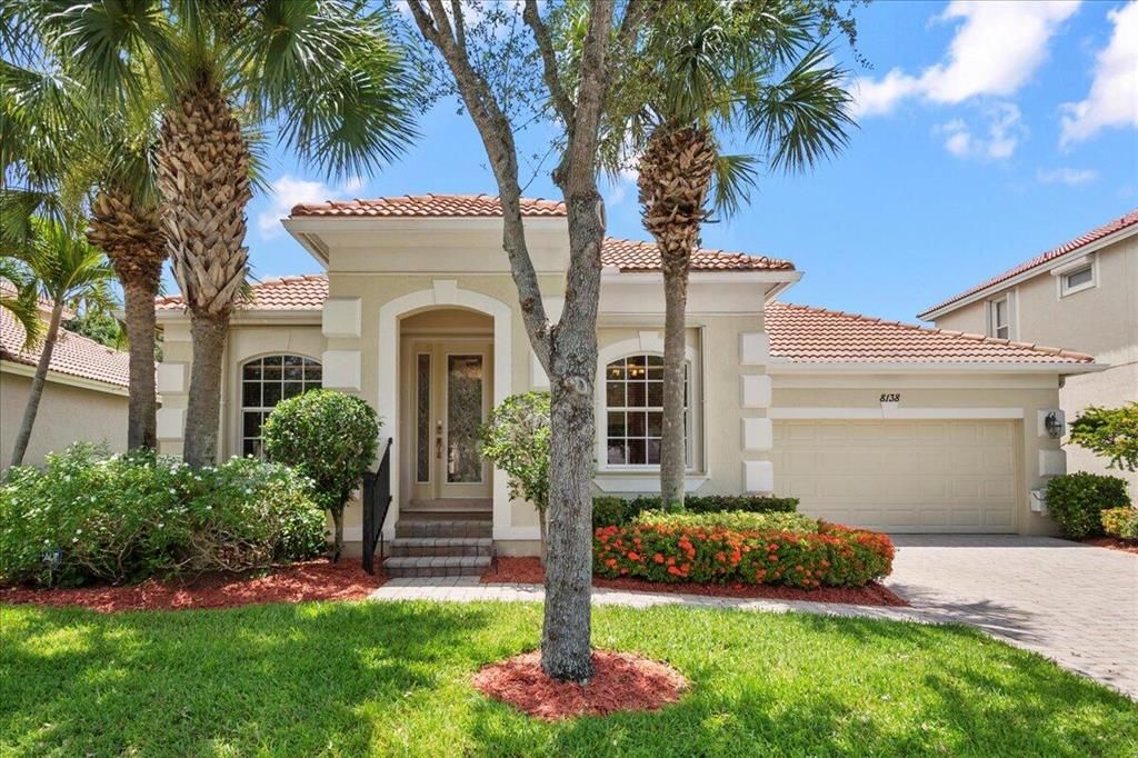 Photo of 8138 Bautista Way, Palm Beach Gardens, FL 33418 (MLS # R10825626)