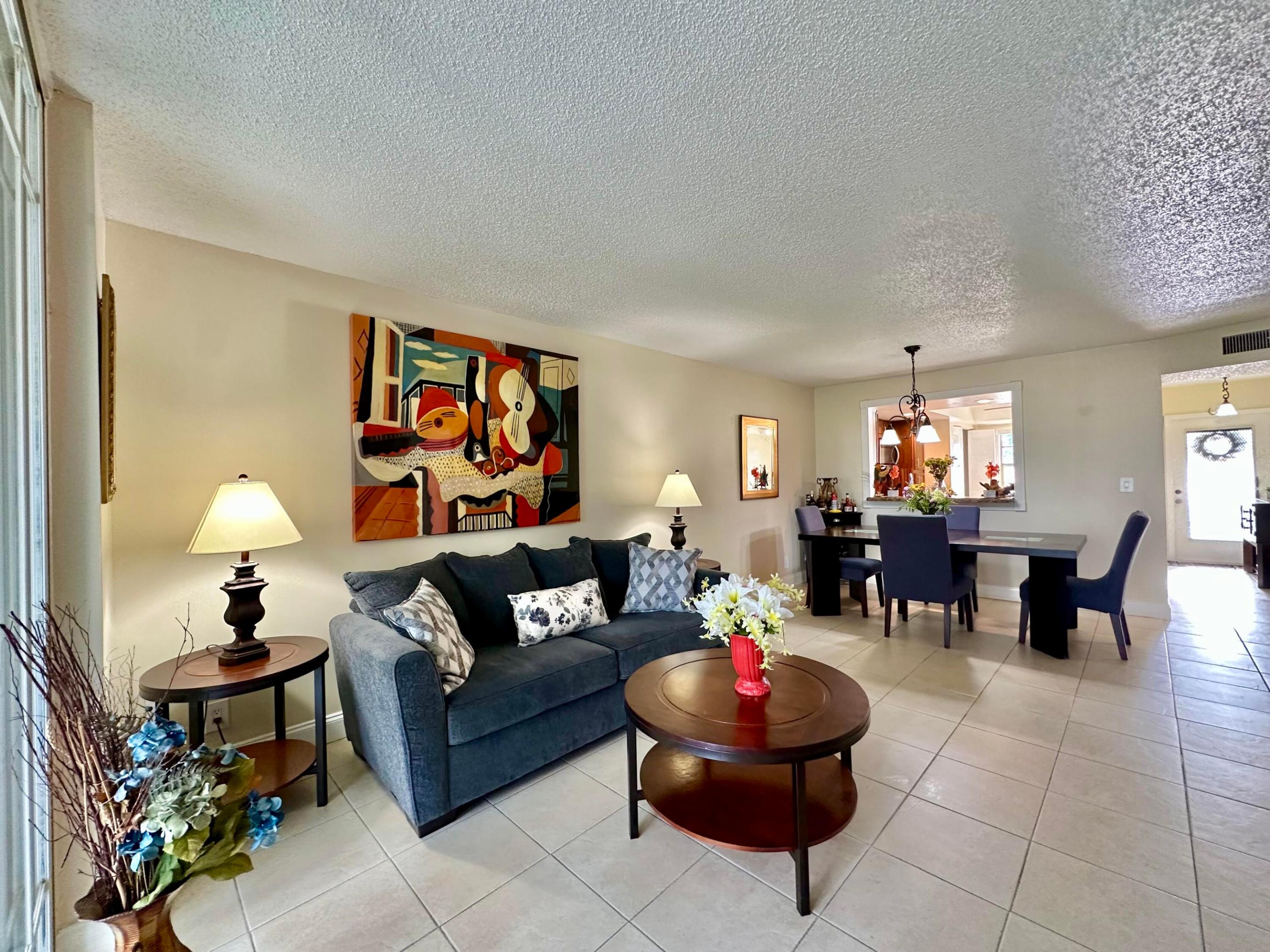 5 OF PALM SPRINGS 2 CONDO - Residential