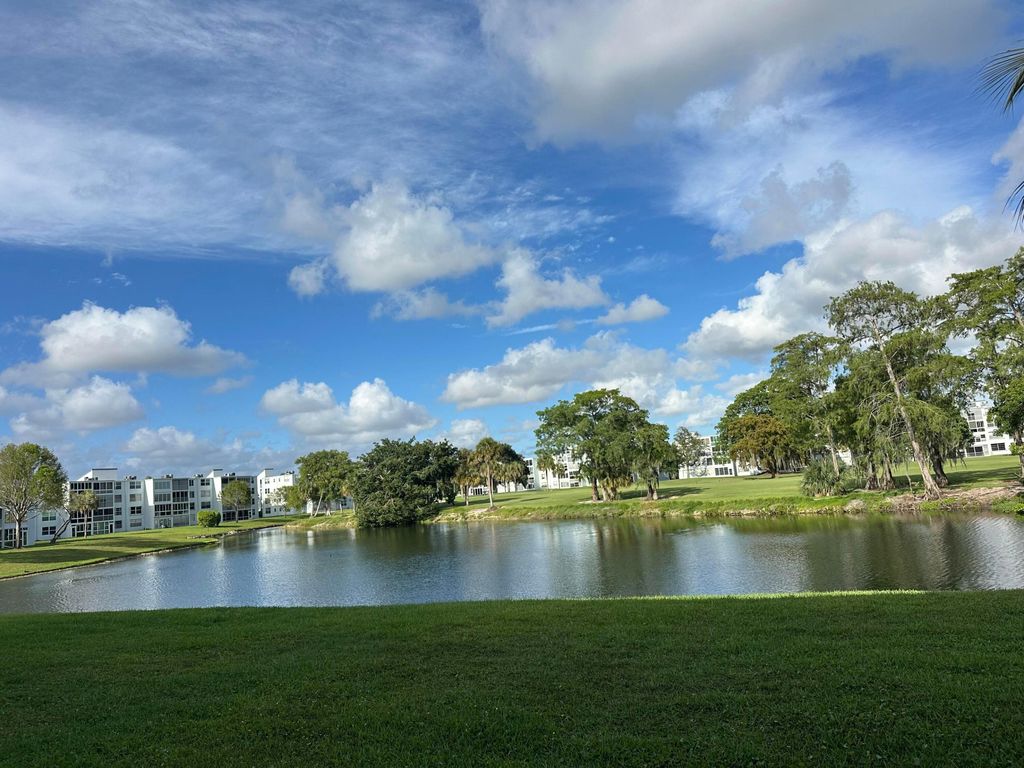 Photo of 1650 NW 80th Avenue, Margate, FL 33063 (MLS # B26031454)