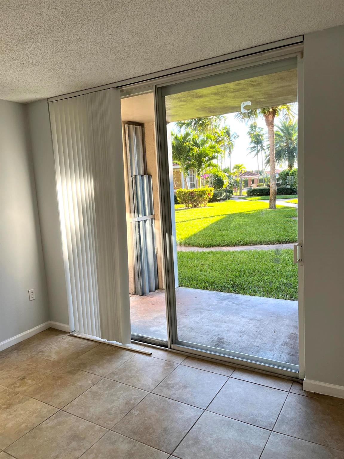 ST ANDREWS AT BOYNTON BEA - Residential Lease