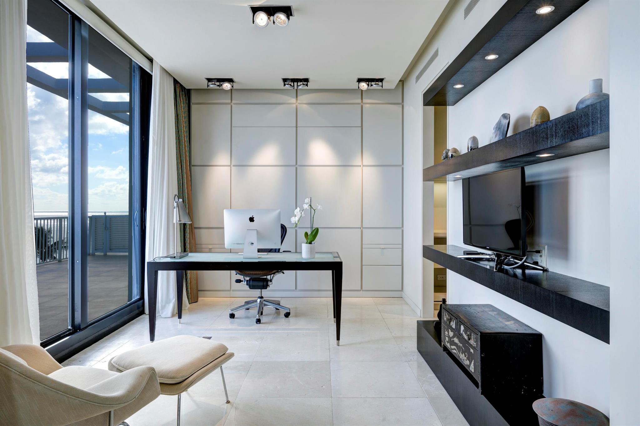 400 S Ocean Boulevard Penthouse-C