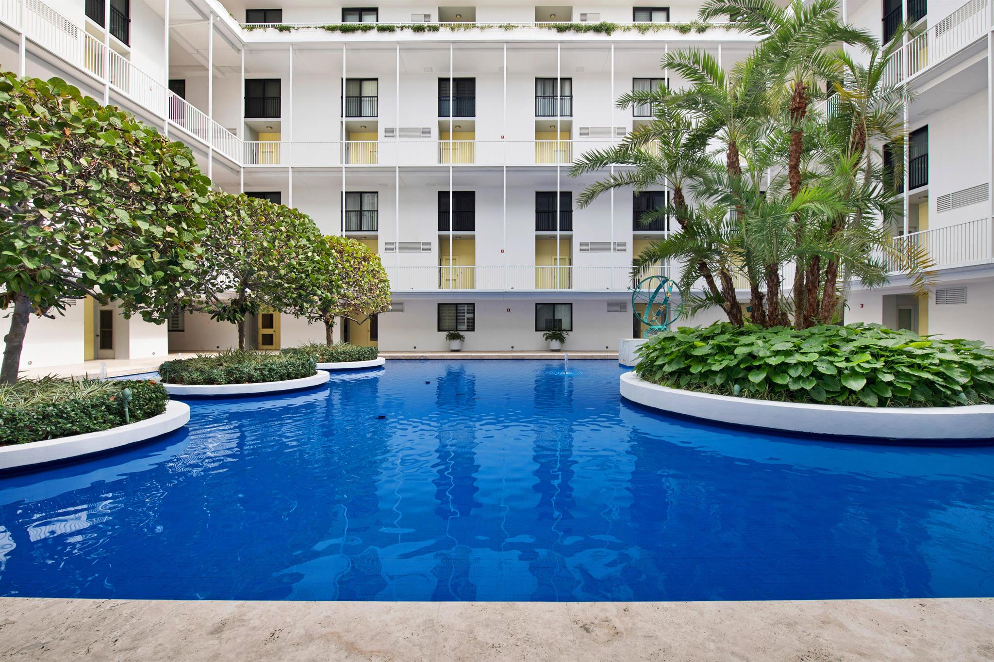 FOUR HUNDRED SO OCEAN BLV - Residential