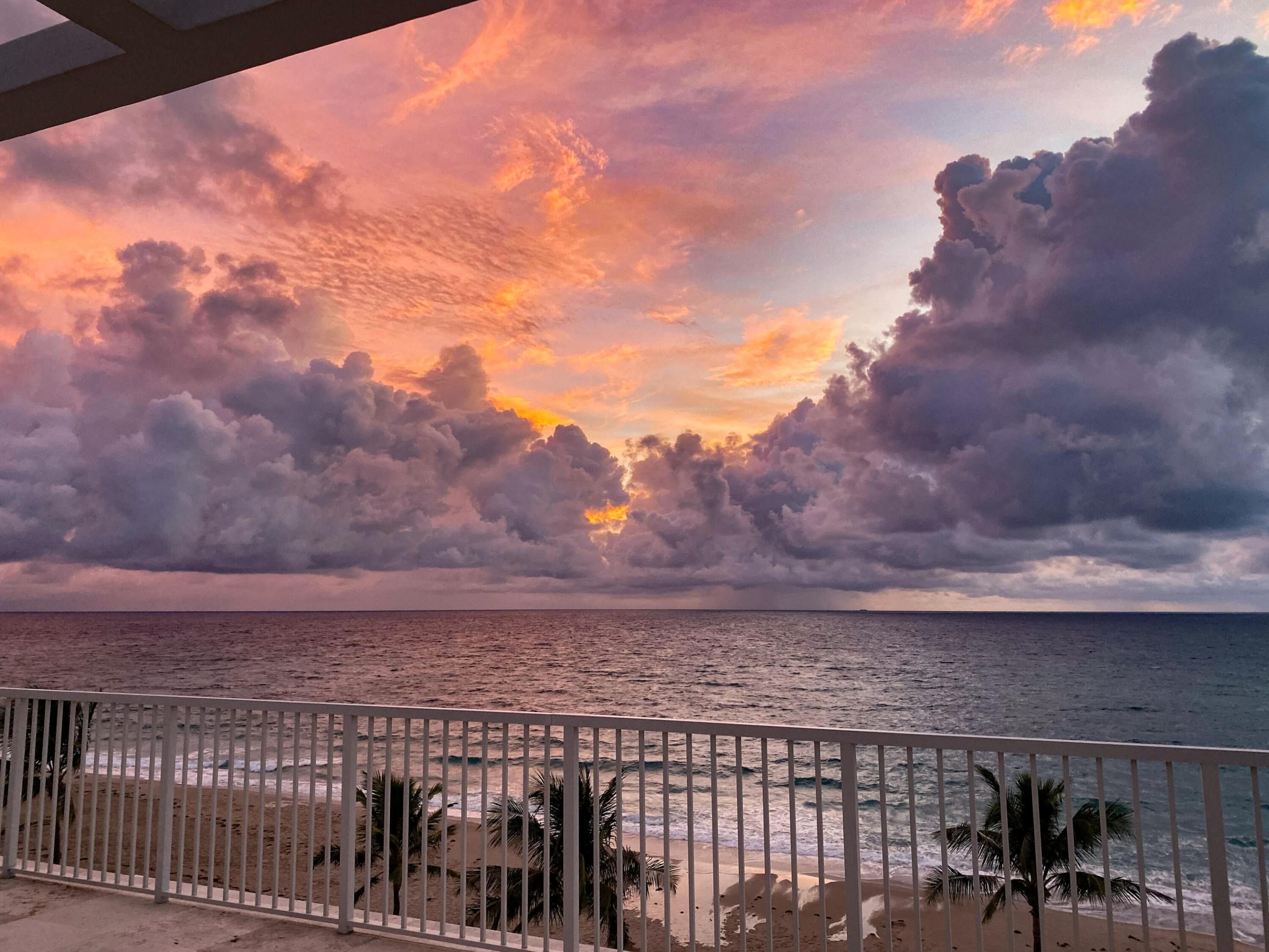 FOUR HUNDRED SO OCEAN BLVD CONDO - Residential