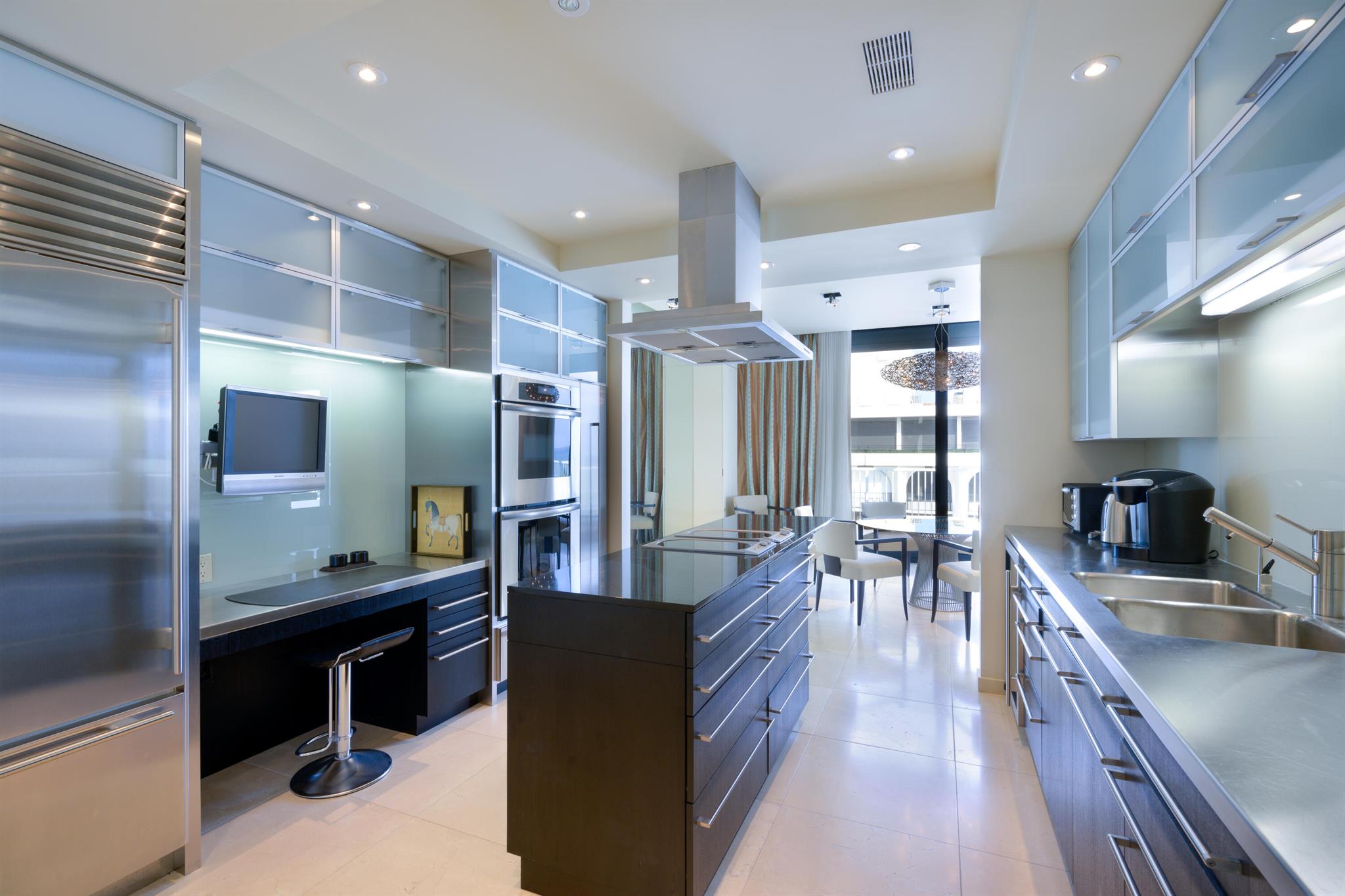 FOUR HUNDRED SO OCEAN BLV - Residential