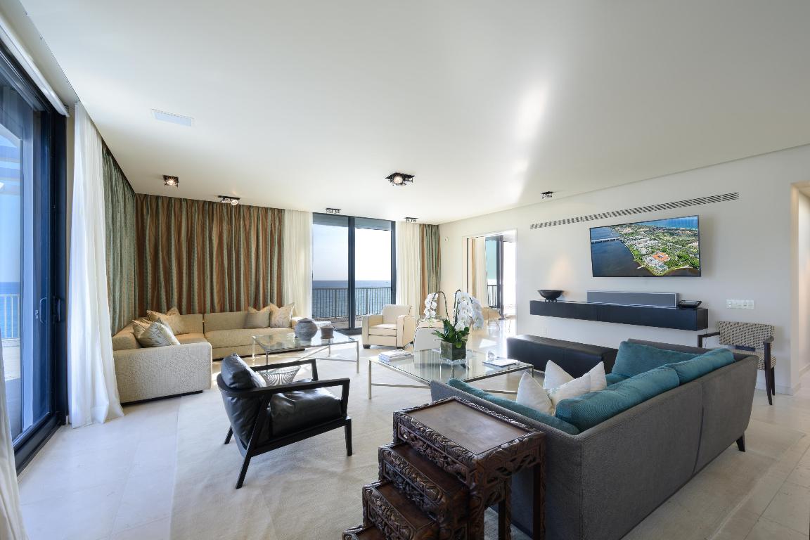 FOUR HUNDRED SO OCEAN BLVD CONDO - Residential