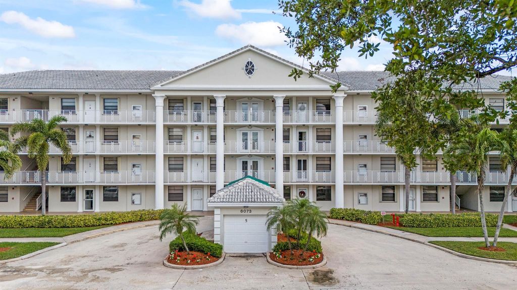 Photo of 6169 Balboa Cir #101, Boca Raton, FL 33433 (MLS # R11088012)