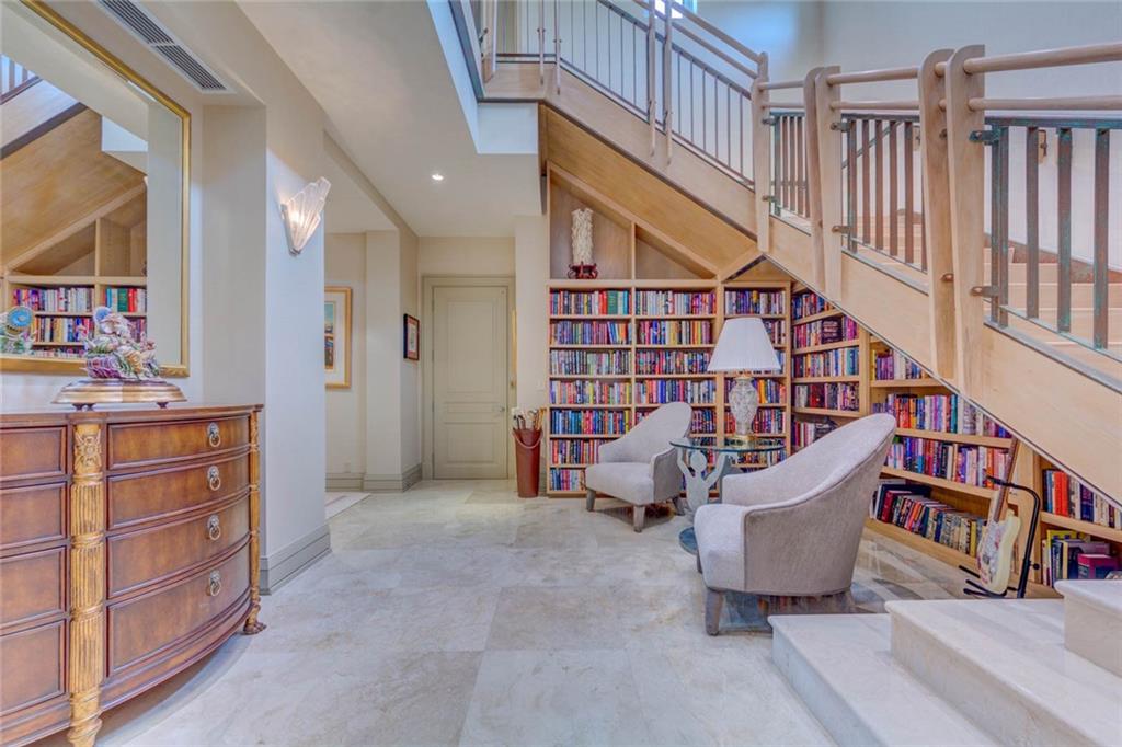 Bay Colony Sec Of The - Residential