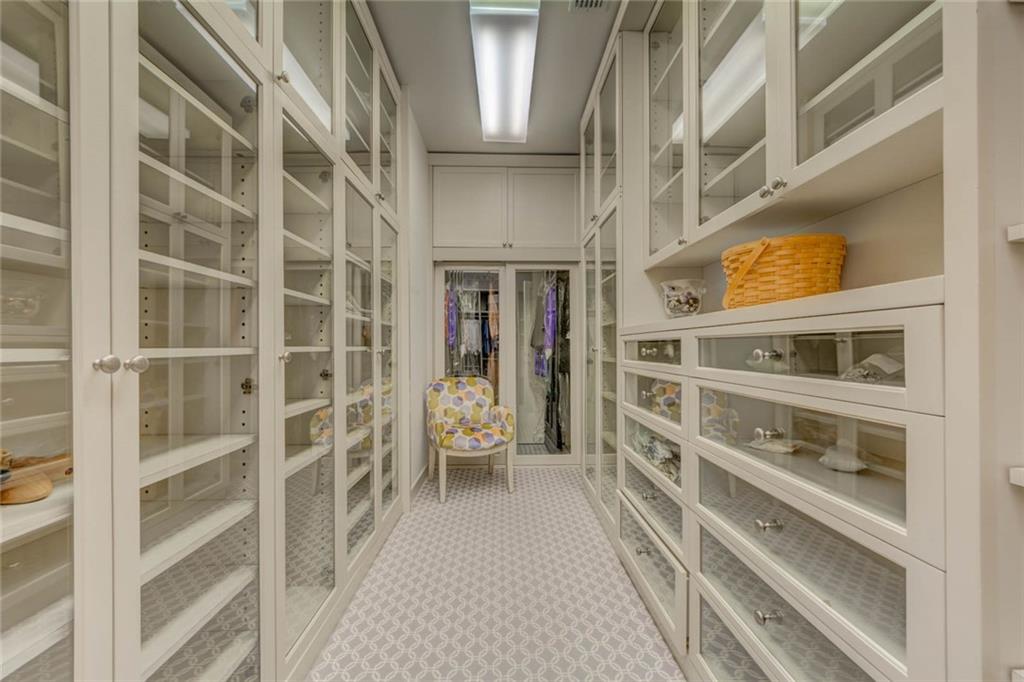 Bay Colony Sec Of The - Residential