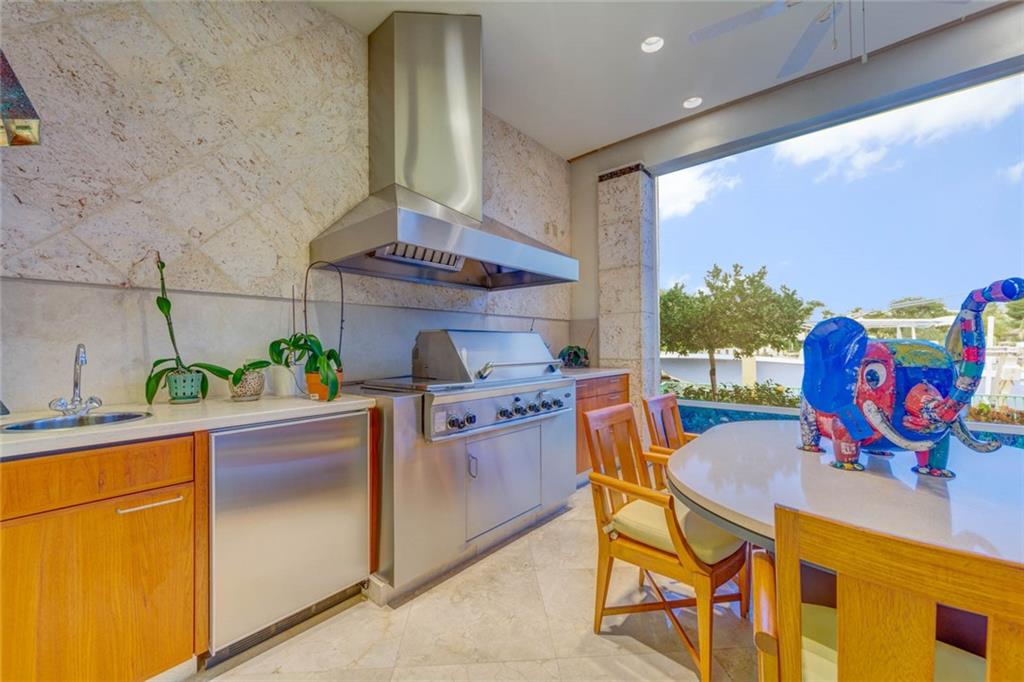 Bay Colony Sec Of The - Residential