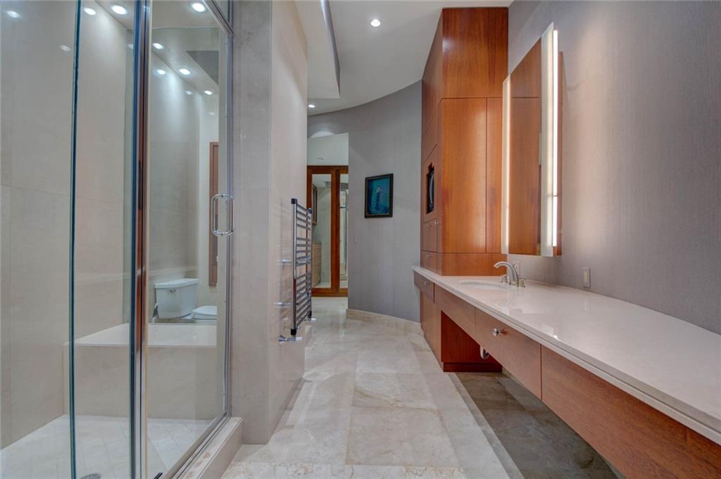 Bay Colony Sec Of The - Residential