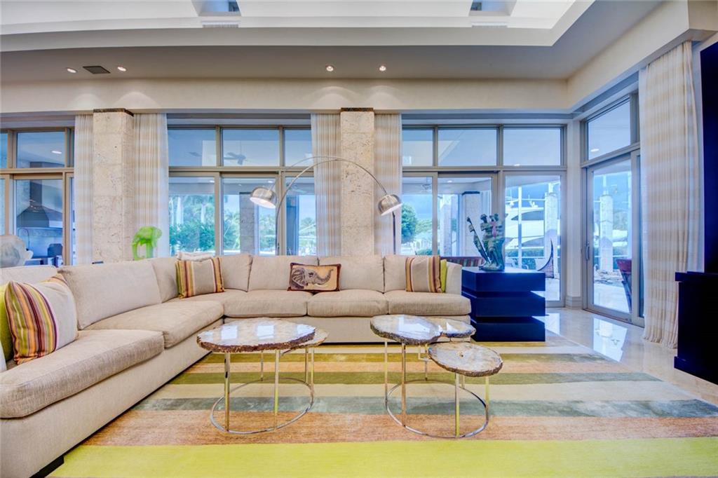 Bay Colony Sec Of The - Residential