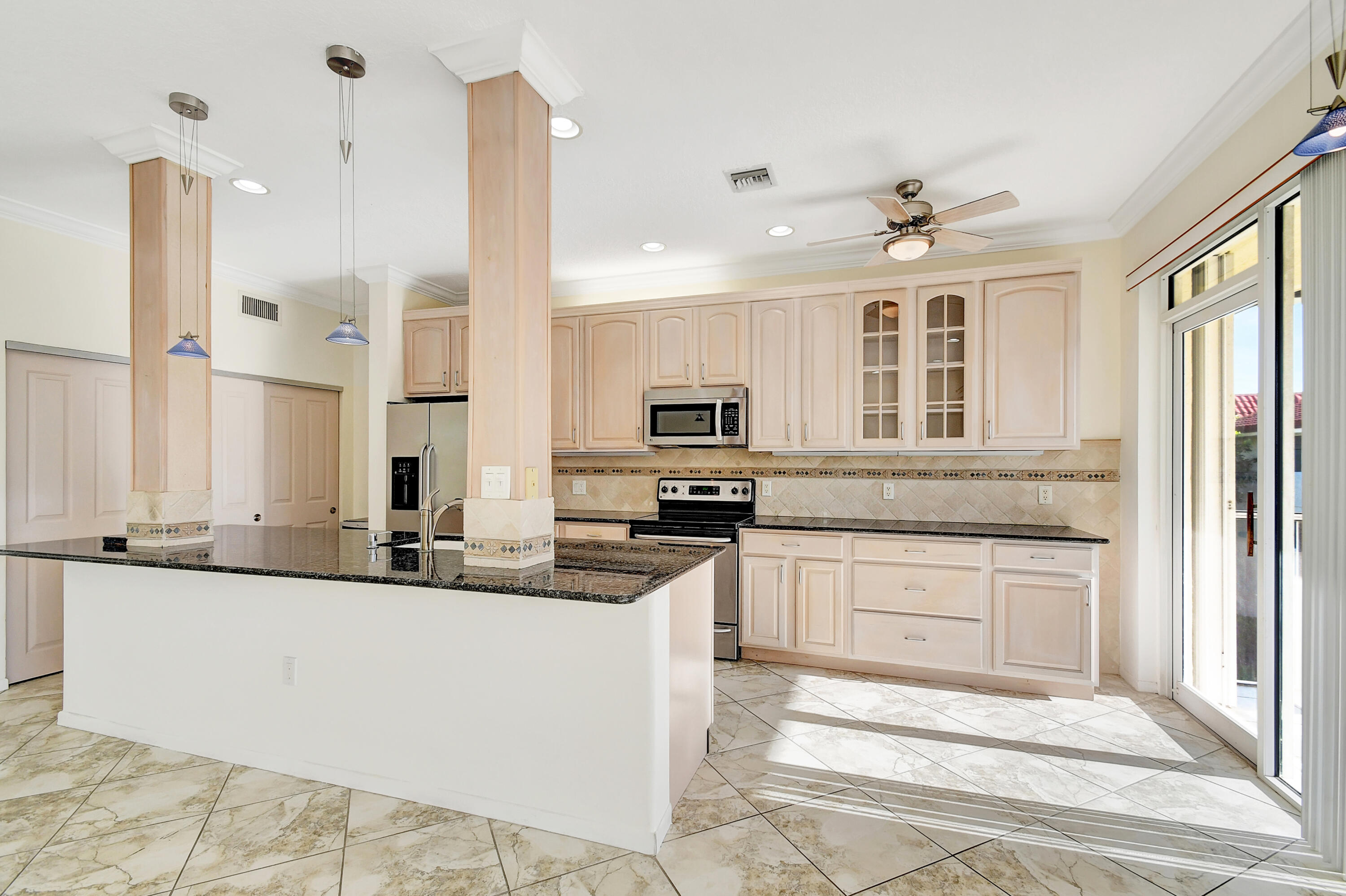 HALF MOON BAY CONDO - Residential