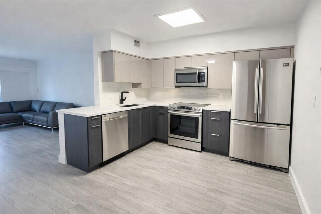 Photo of 3220 Bayview Drive #211, Fort Lauderdale, FL 33306 (MLS # B26019140)