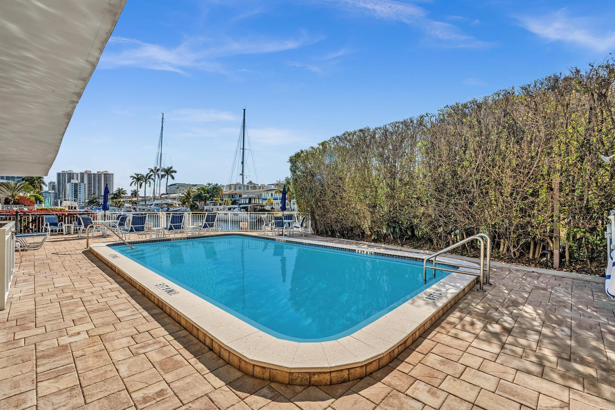 PIER 41 CONDO - Residential